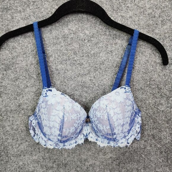 Victoria Secret Blue Lace Dream Angels Lined Demi Bra Size 32C - Picture 1 of 9